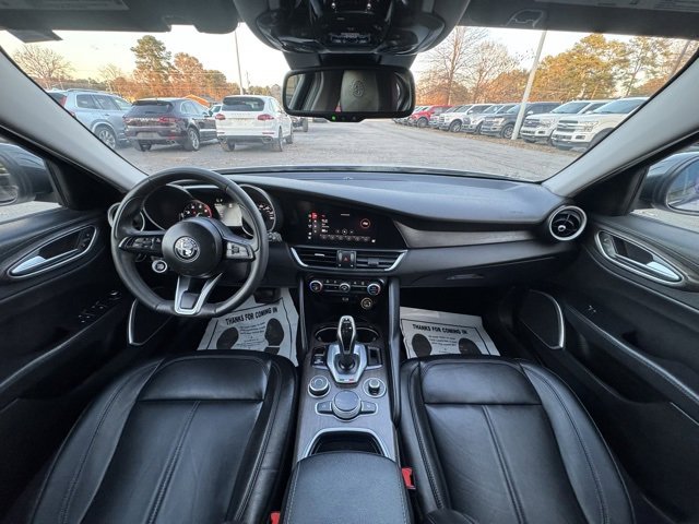 Used 2020 Alfa Romeo Giulia Ti w/ Nero Edizione image 18