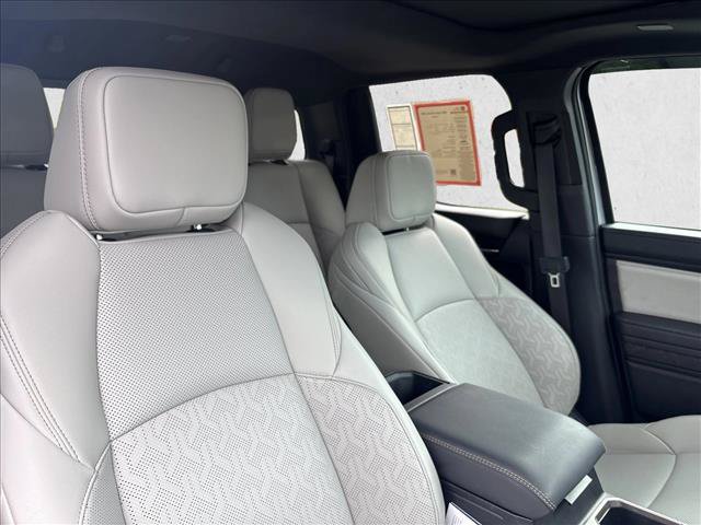 Certified 2026 Toyota Tacoma Limited AWD/4WD image 30