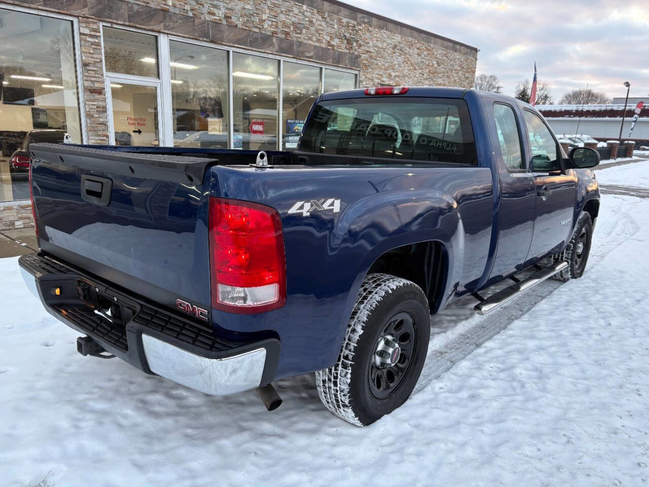 Used 2013 GMC Sierra 1500 W/T image 7