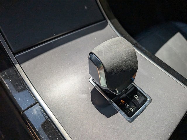 Used 2024 Land Rover Range Rover Velar Dynamic SE image 25