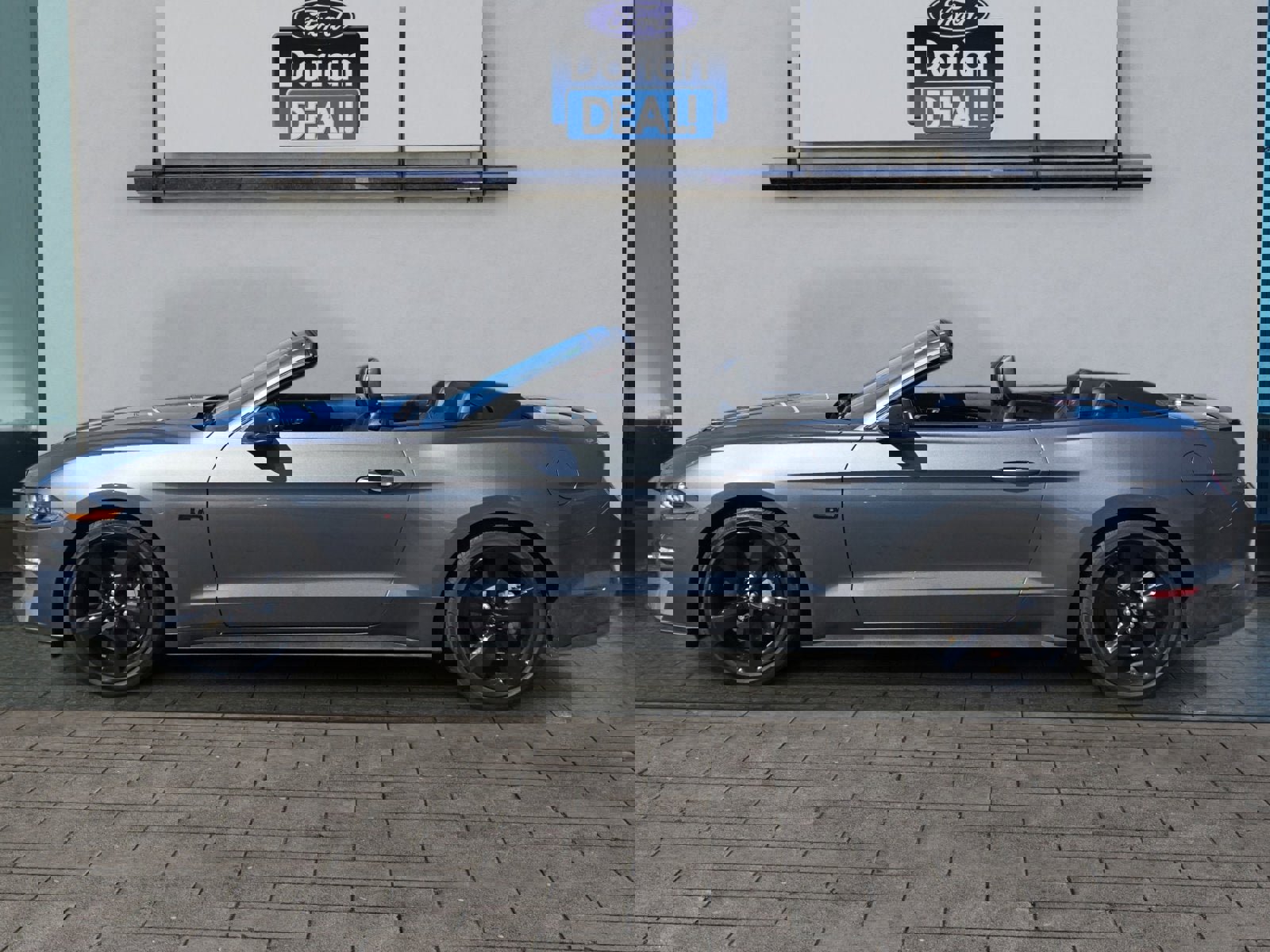 Used 2023 Ford Mustang GT Premium w/ Equipment Group 401A image 6