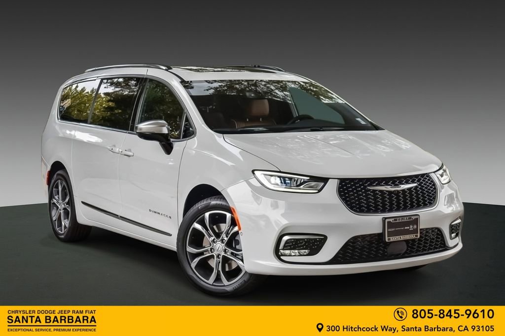 New 2026 Chrysler Pacifica Pinnacle w/ Trailer Tow Group image 1