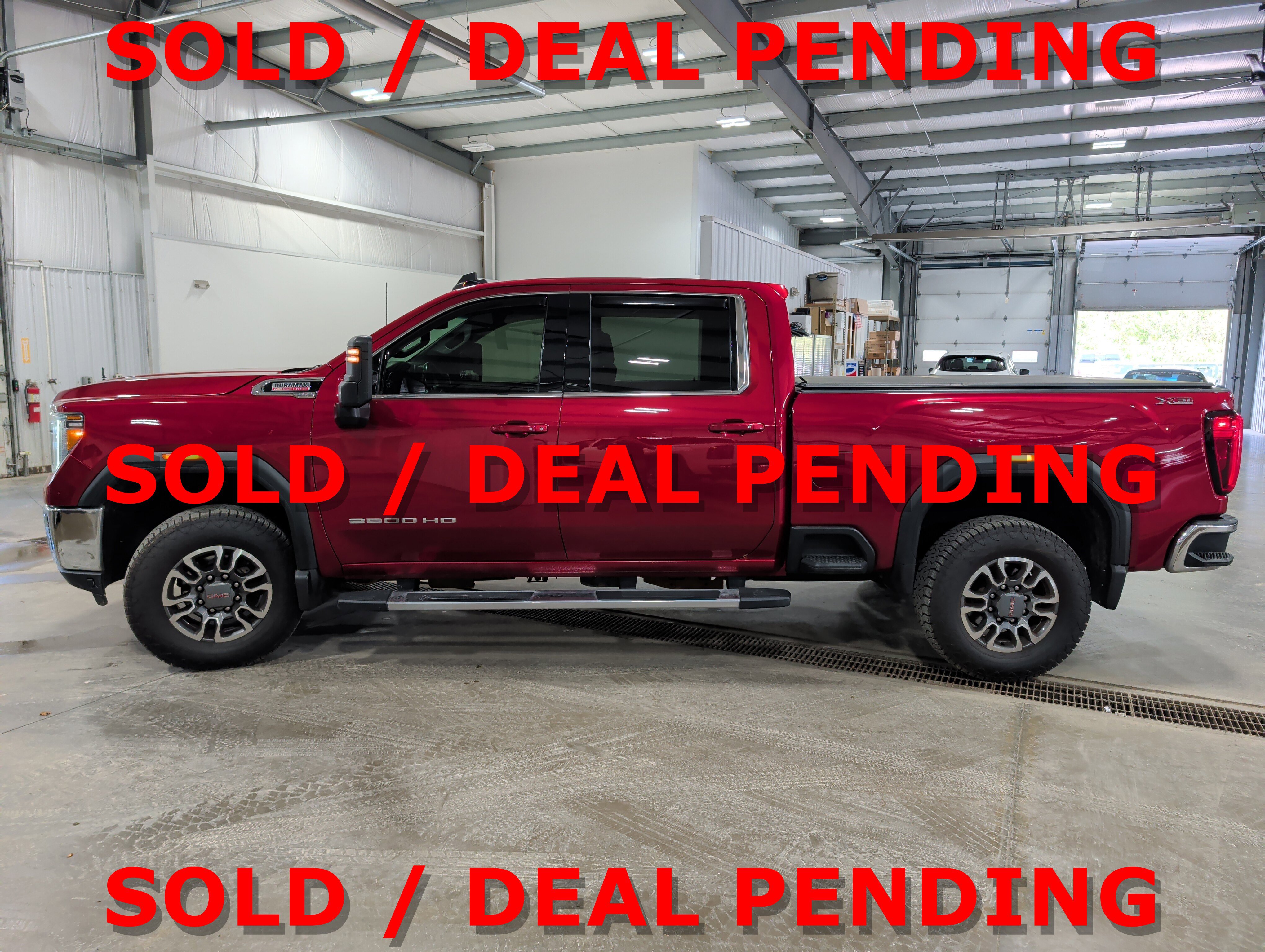 Used 2021 GMC Sierra 2500 SLE w/ SLE Value Package; AWD/4WD image 5