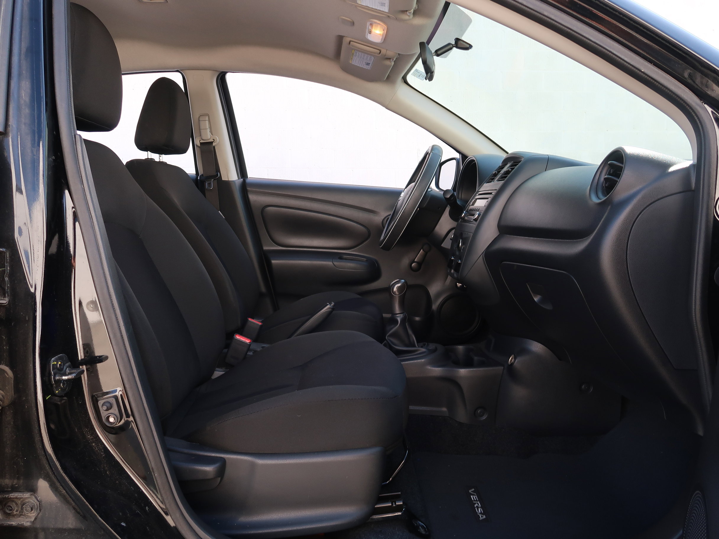 Used 2018 Nissan Versa S image 24