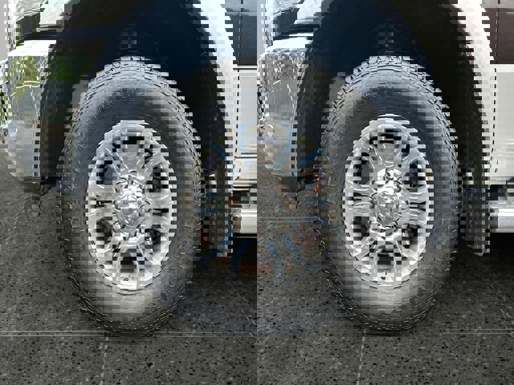 Used 2016 RAM 3500 Laramie AWD/4WD image 4