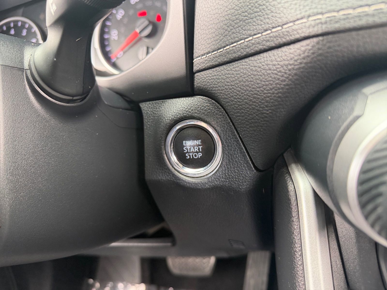 Certified 2021 Toyota RAV4 XLE Premium FWD image 18