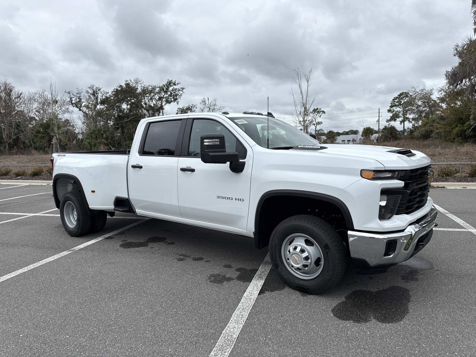 New 2026 Chevrolet Silverado 3500 W/T AWD/4WD image 1