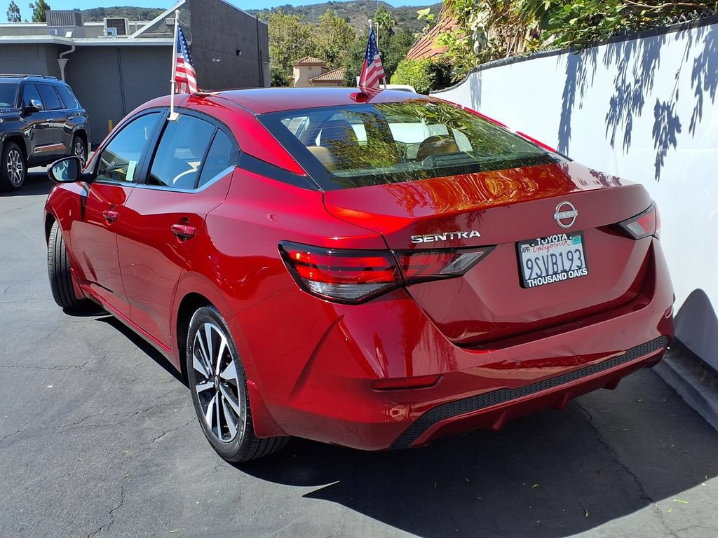 Used 2025 Nissan Sentra SV w/ SV Premium Package FWD image 5