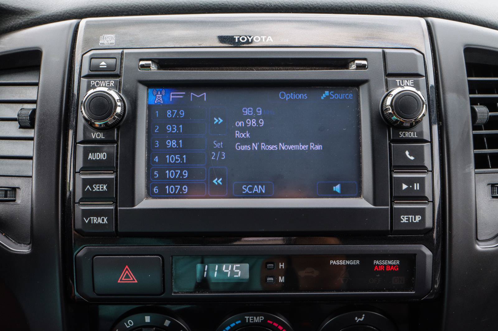 Used 2013 Toyota Tacoma 2WD Access Cab w/ Convenience Pkg image 6