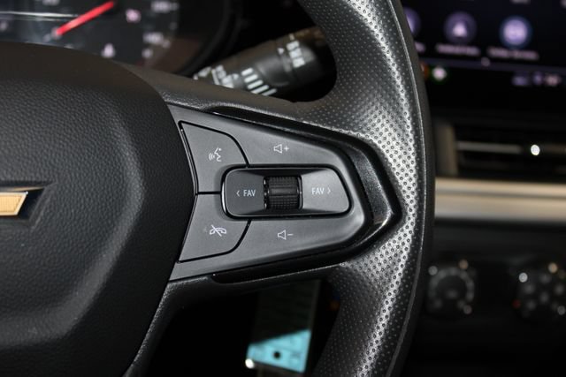 Used 2024 Chevrolet Trax LS FWD image 26
