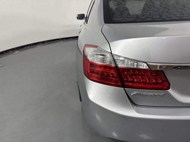 Used 2015 Honda Accord EX-L image 30