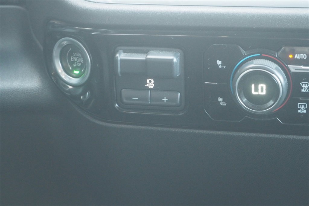 Used 2024 Chevrolet Silverado 2500 LT image 20