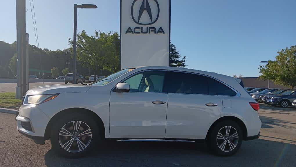 Used 2017 Acura MDX SH-AWD image 2