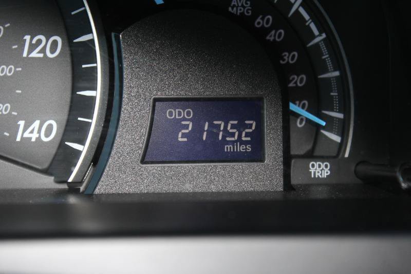 Used 2014 Toyota Camry LE FWD image 23