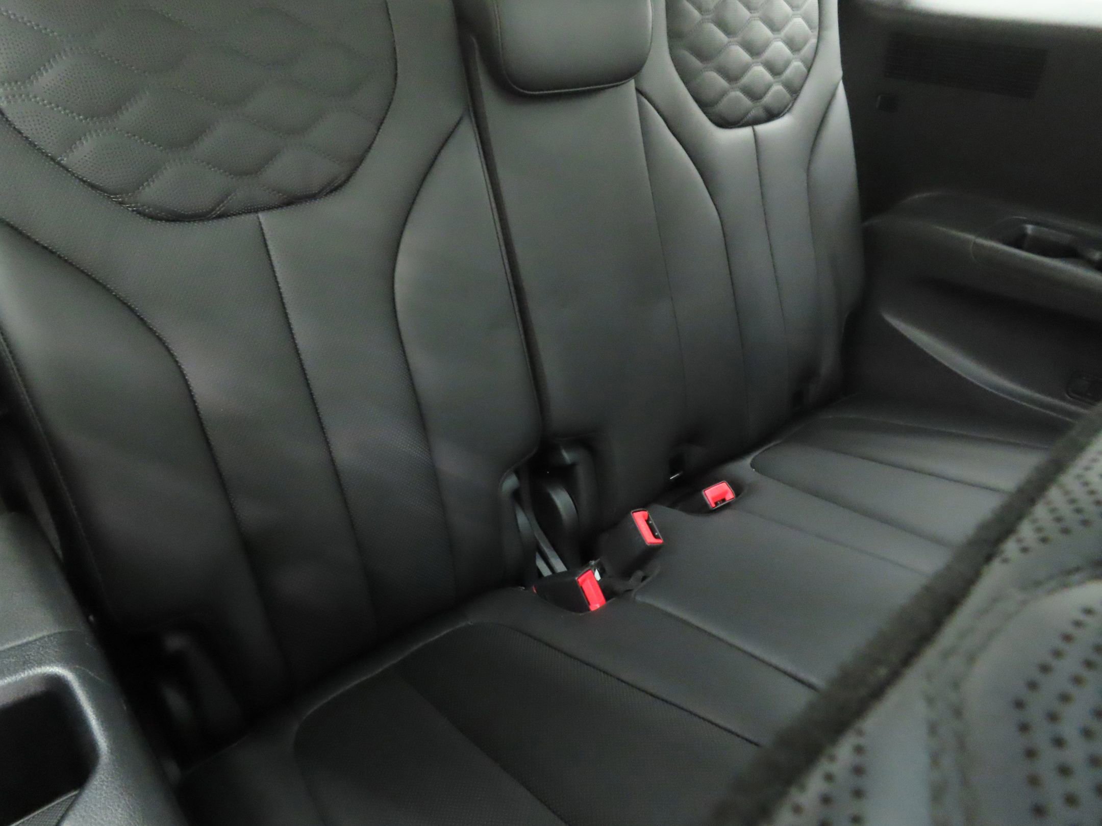 Used 2021 Hyundai Palisade Limited w/ Cargo Package image 25