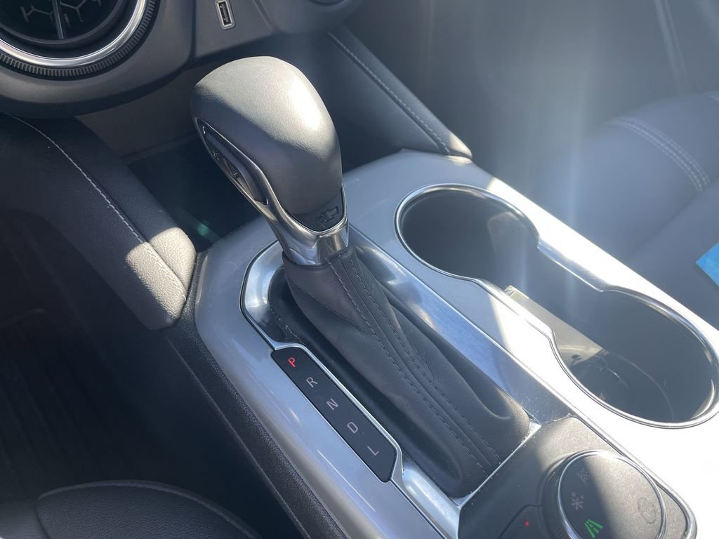 Used 2023 Chevrolet Blazer LT image 32