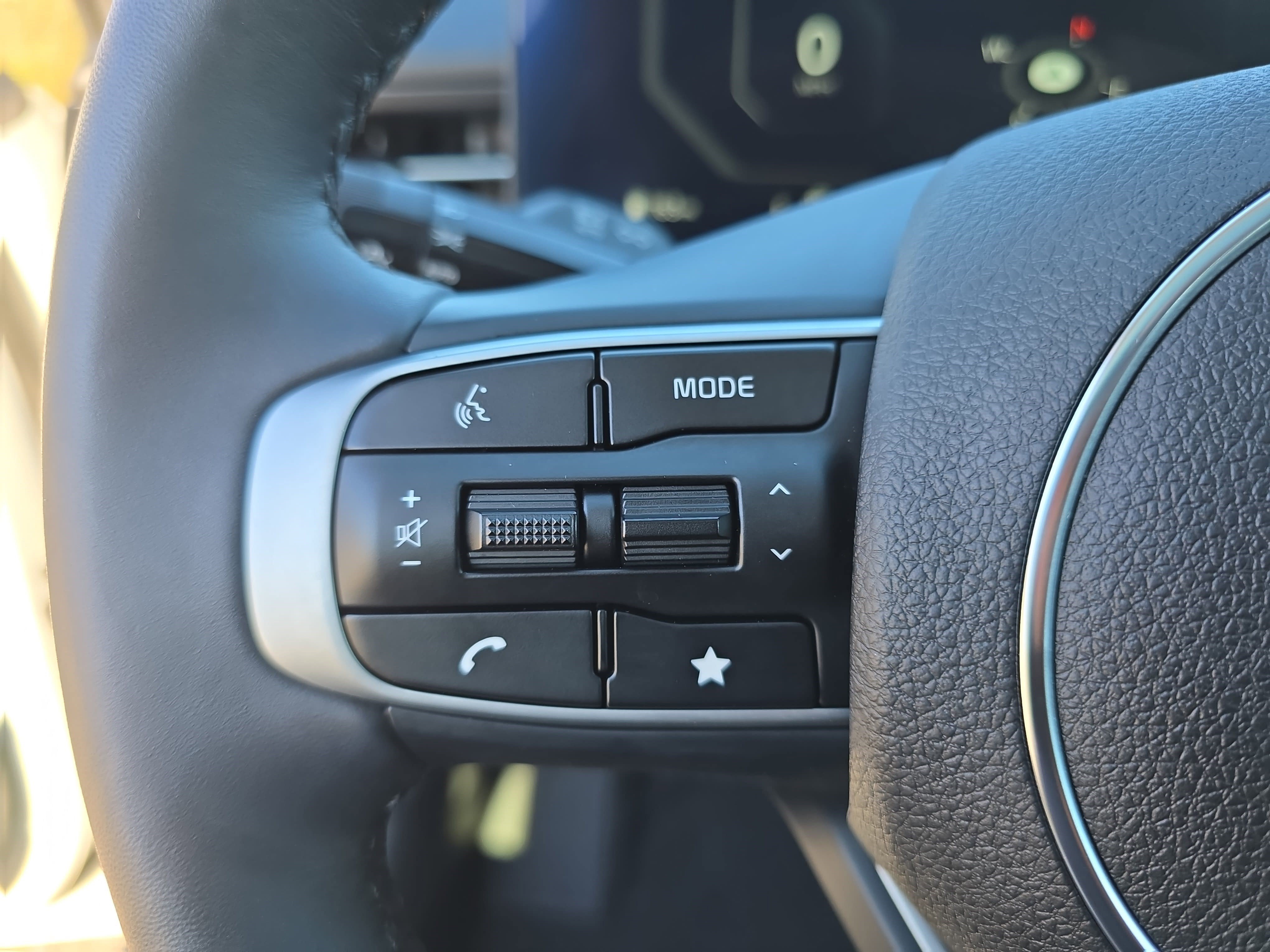 Used 2025 Kia K5 EX image 15