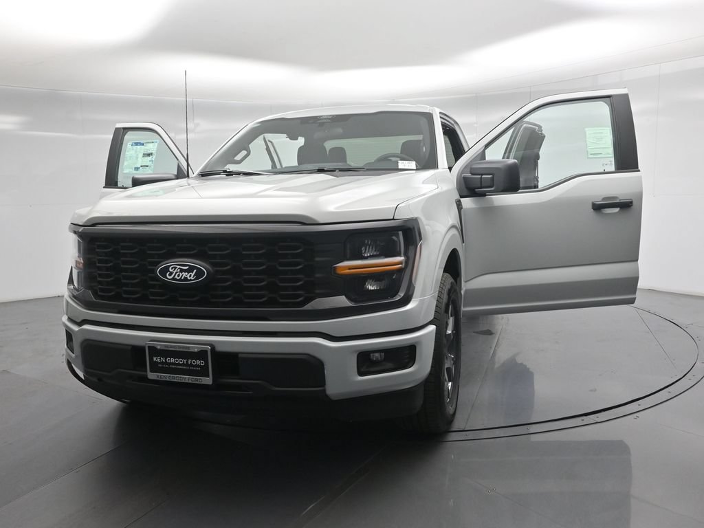 New 2026 Ford F150 STX w/ Equipment Group 200A RWD image 27