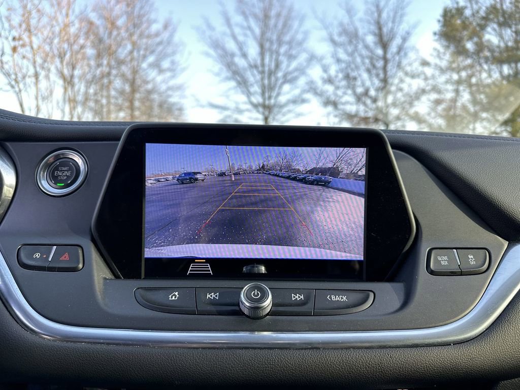 Used 2020 Chevrolet Blazer LT image 39