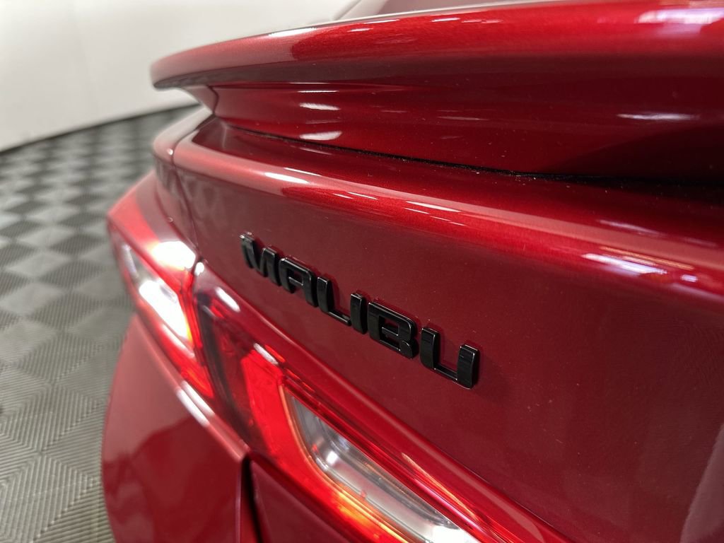 Used 2023 Chevrolet Malibu RS image 32