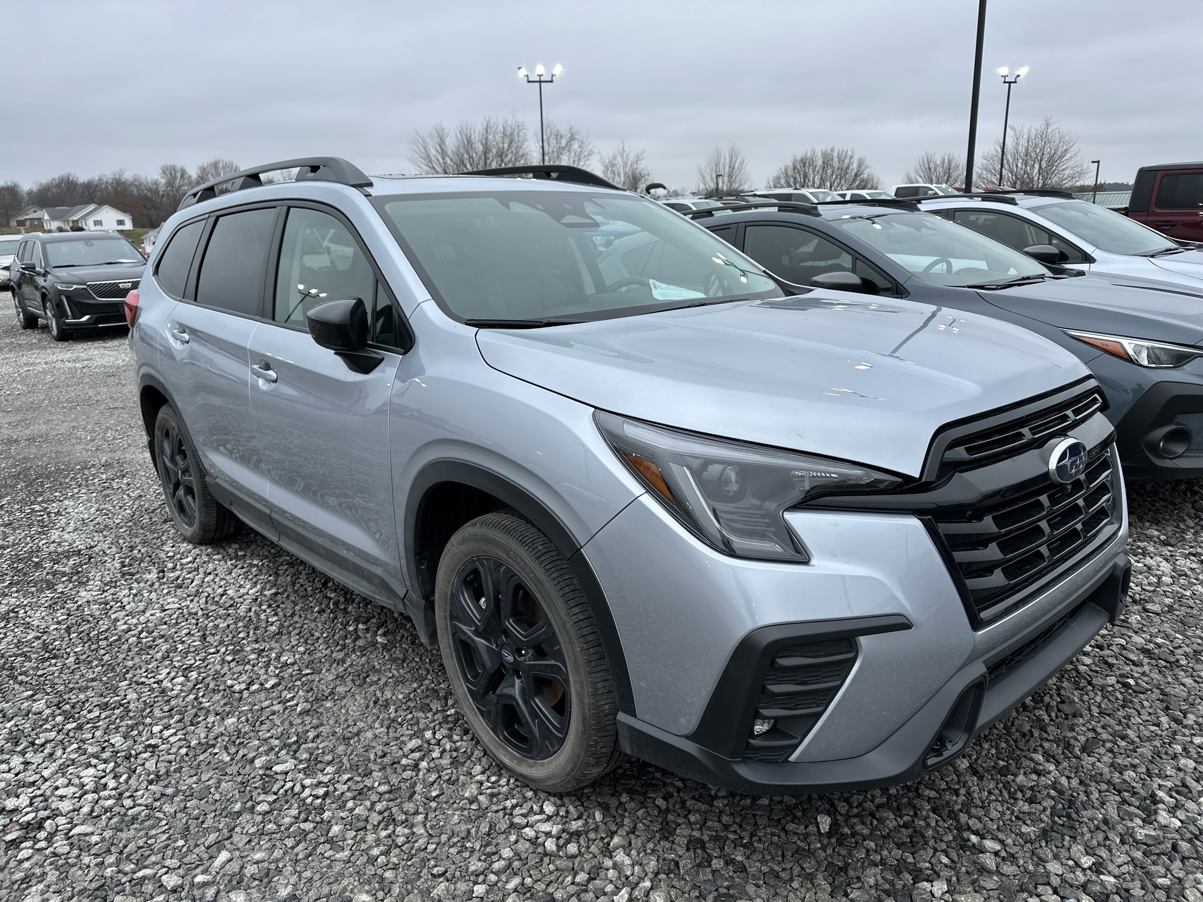 Used 2025 Subaru Ascent Bronze Edition w/ Popular Package #2 image 2