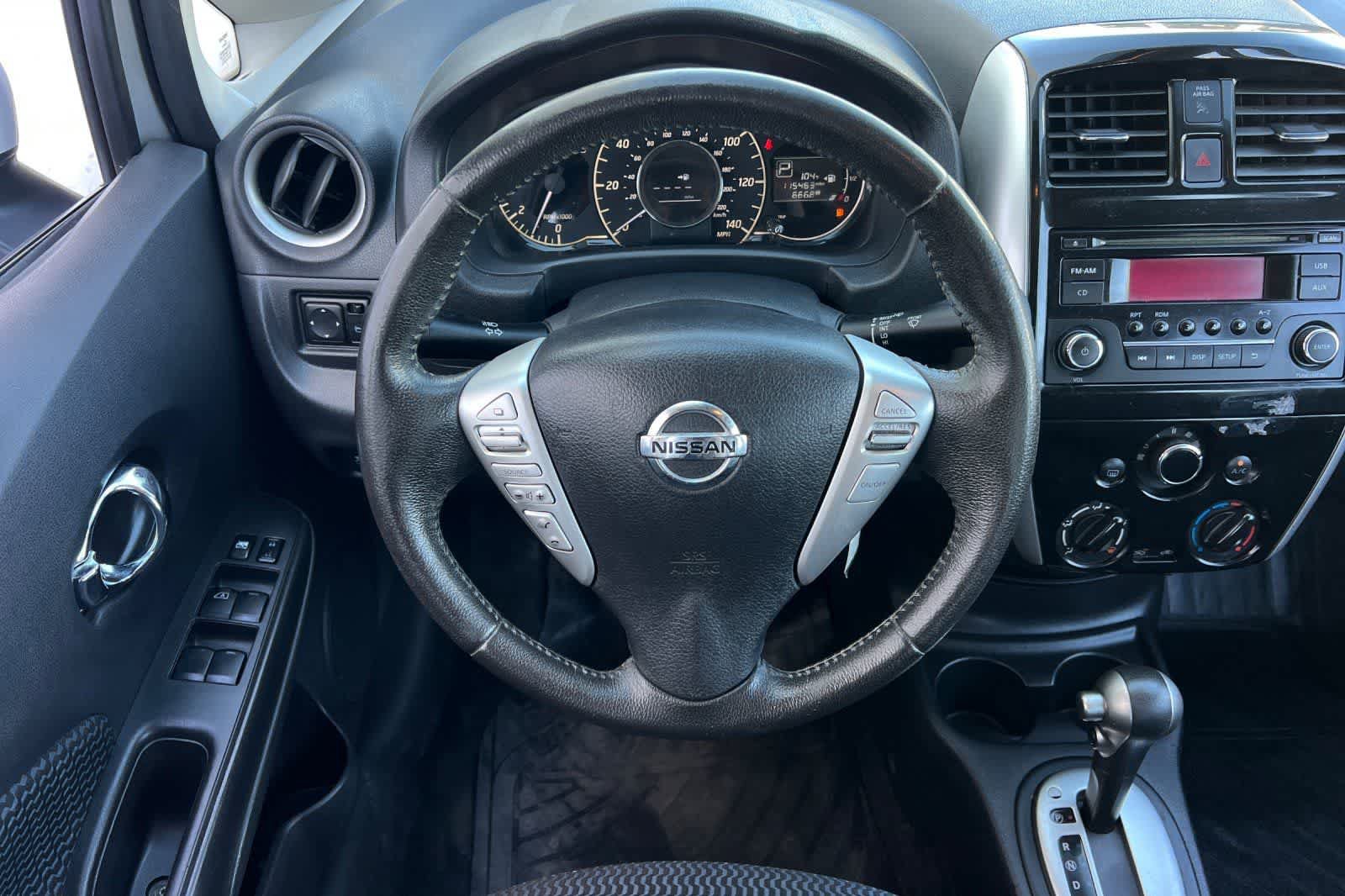 Used 2015 Nissan Versa Note SV FWD image 15