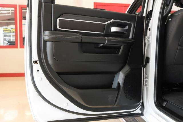 Used 2025 RAM 2500 Big Horn AWD/4WD image 42