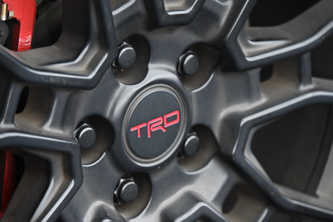 Used 2020 Toyota Camry TRD FWD image 10
