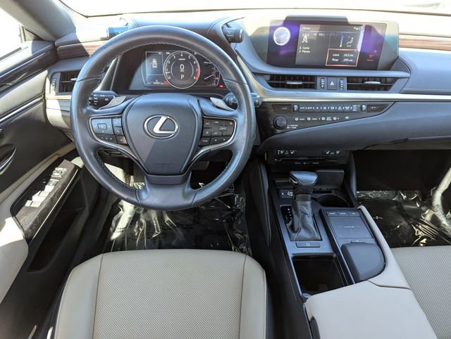 Used 2020 Lexus ES 350 w/ Premium Package image 12