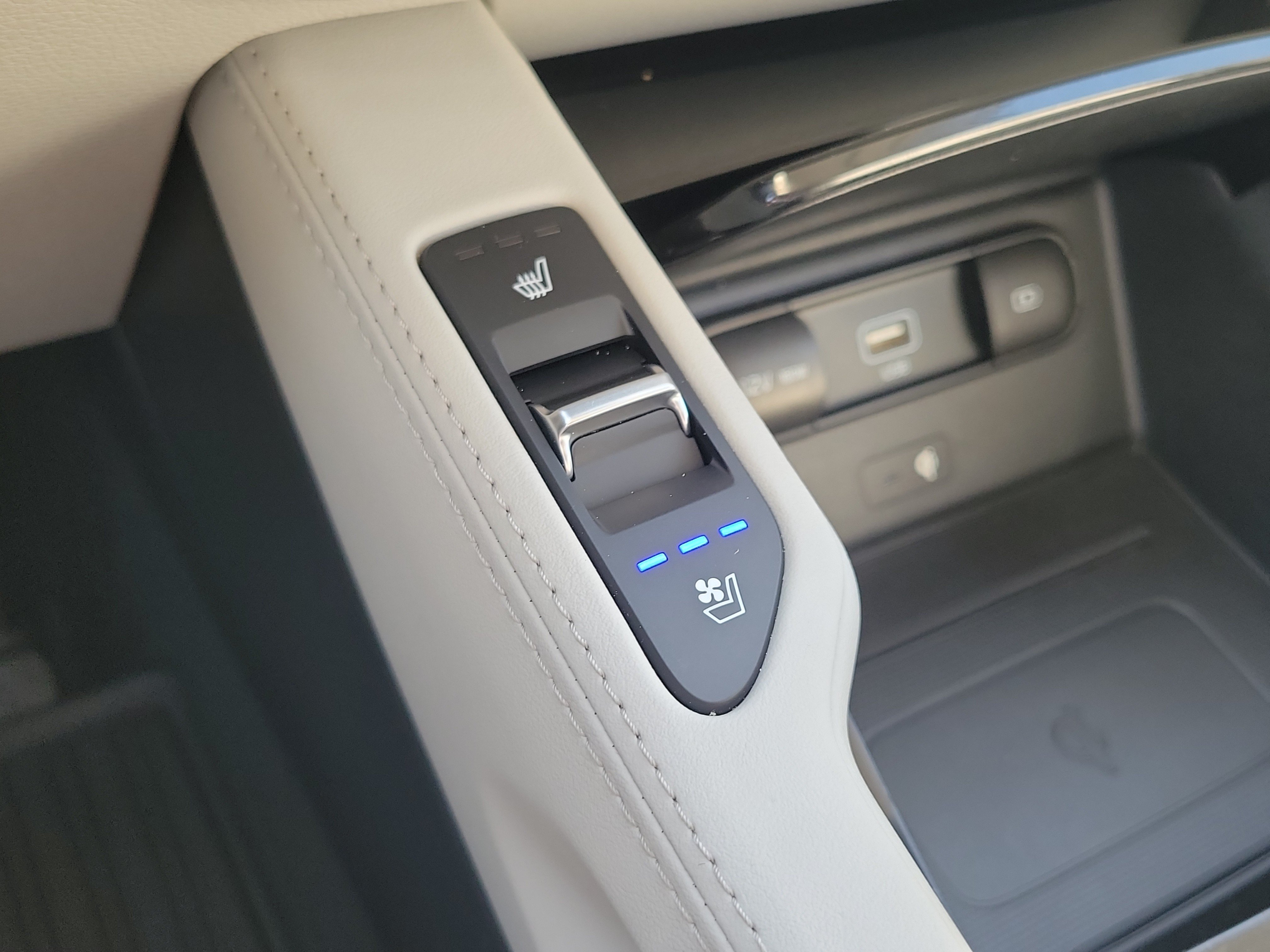 Used 2021 Kia Telluride EX w/ EX Premium Package FWD image 33