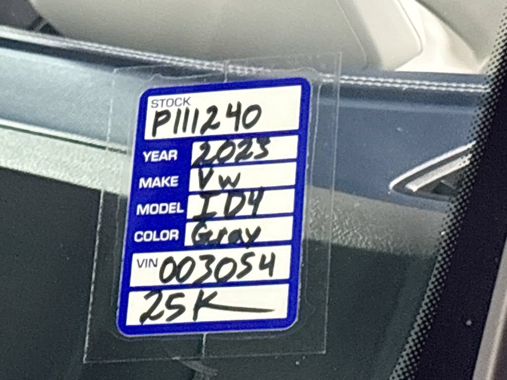 Certified 2023 Volkswagen ID.4 Pro S AWD/4WD image 27