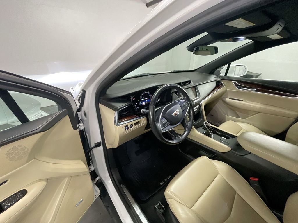Used 2018 Cadillac XT5 Premium Luxury image 10