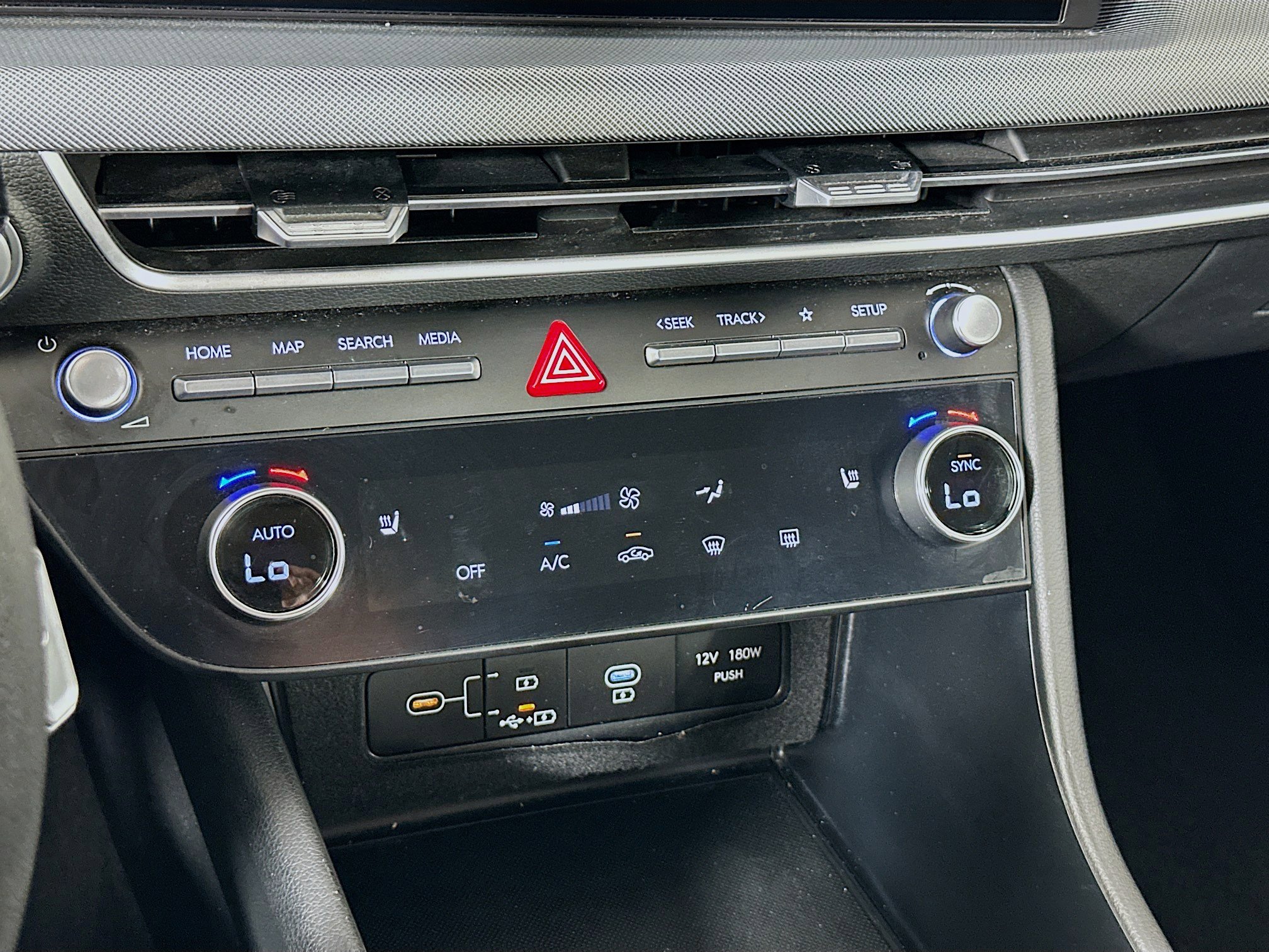 Used 2025 Hyundai Sonata SEL FWD image 23