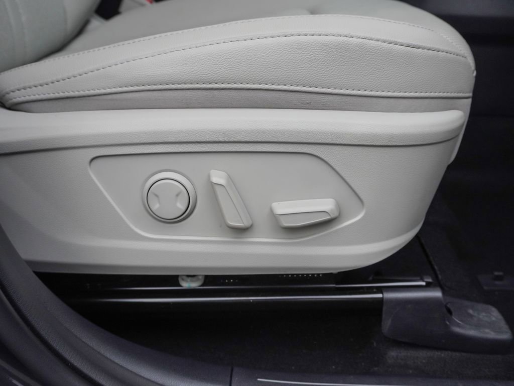 Used 2023 Kia Sorento SX Prestige image 33