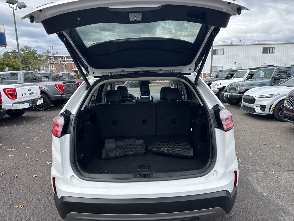 Certified 2024 Ford Edge SEL w/ Convenience Package image 10