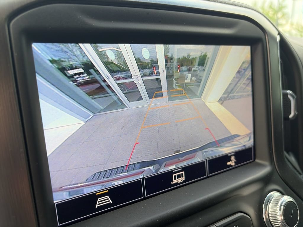 Used 2022 GMC Sierra 2500 AT4 AWD/4WD image 17