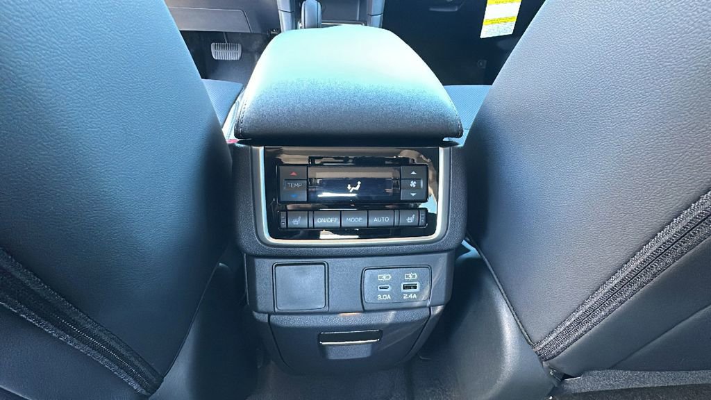 New 2026 Subaru Ascent Limited AWD/4WD image 25