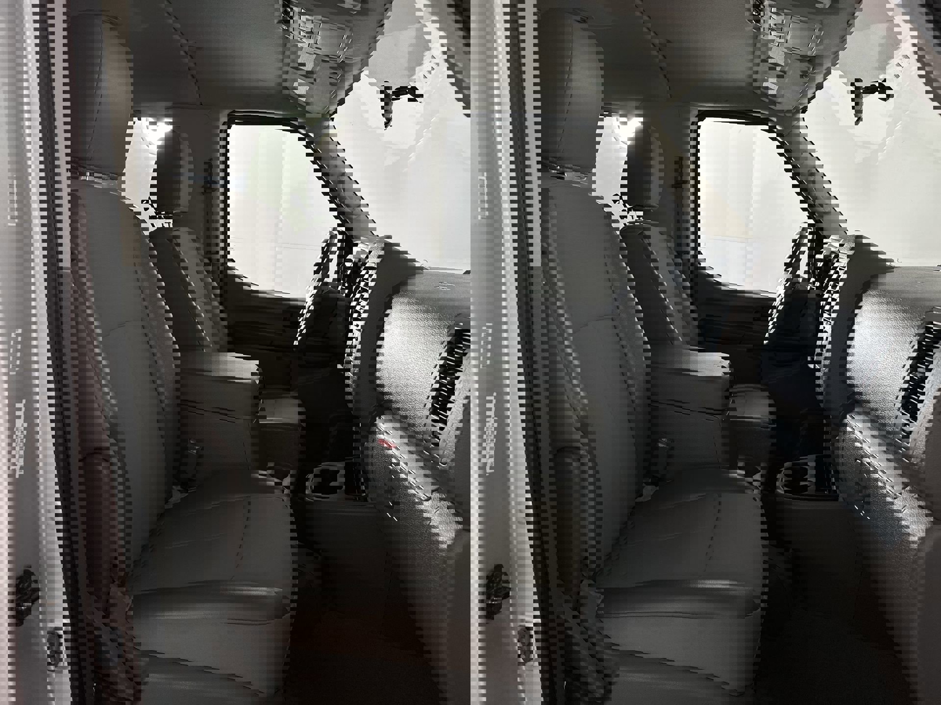 Used 2018 Nissan NV 3500 SV w/ Navigation Package image 31