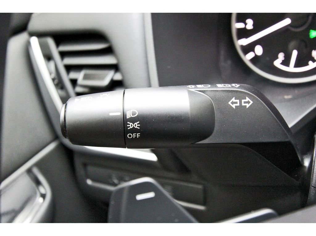 Certified 2024 Nissan Rogue S image 15