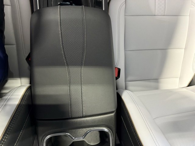 New 2026 Chevrolet Traverse High Country w/ LPO, Floor Liner Package image 30