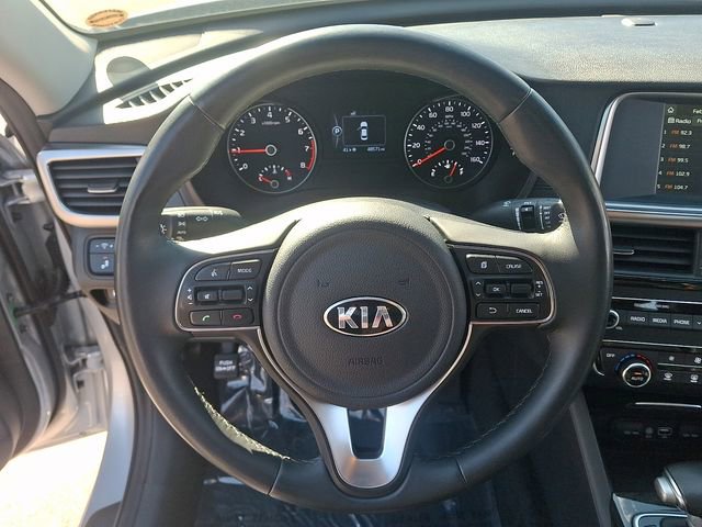 Used 2018 Kia Optima EX image 18