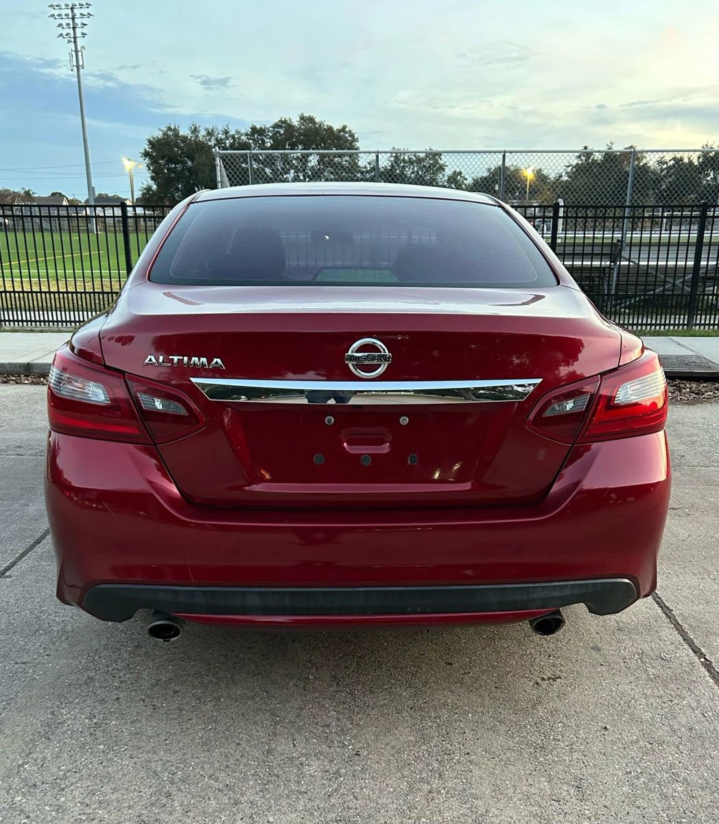 Used 2018 Nissan Altima 2.5 S w/ S Convenience Package image 8