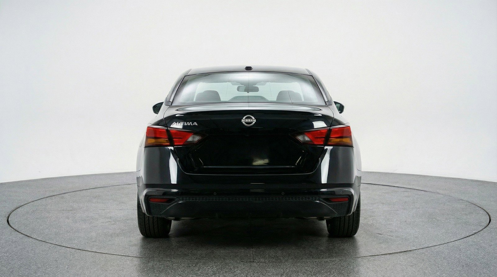 Used 2025 Nissan Altima 2.5 SV image 7