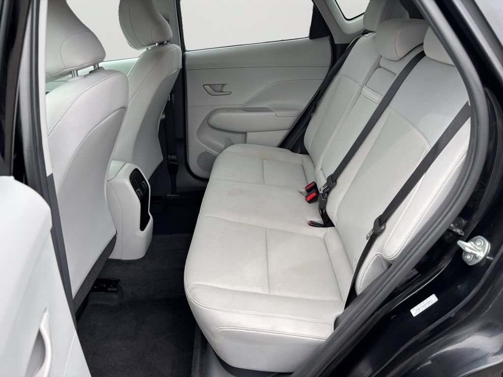 Used 2024 Hyundai Kona SEL FWD image 15