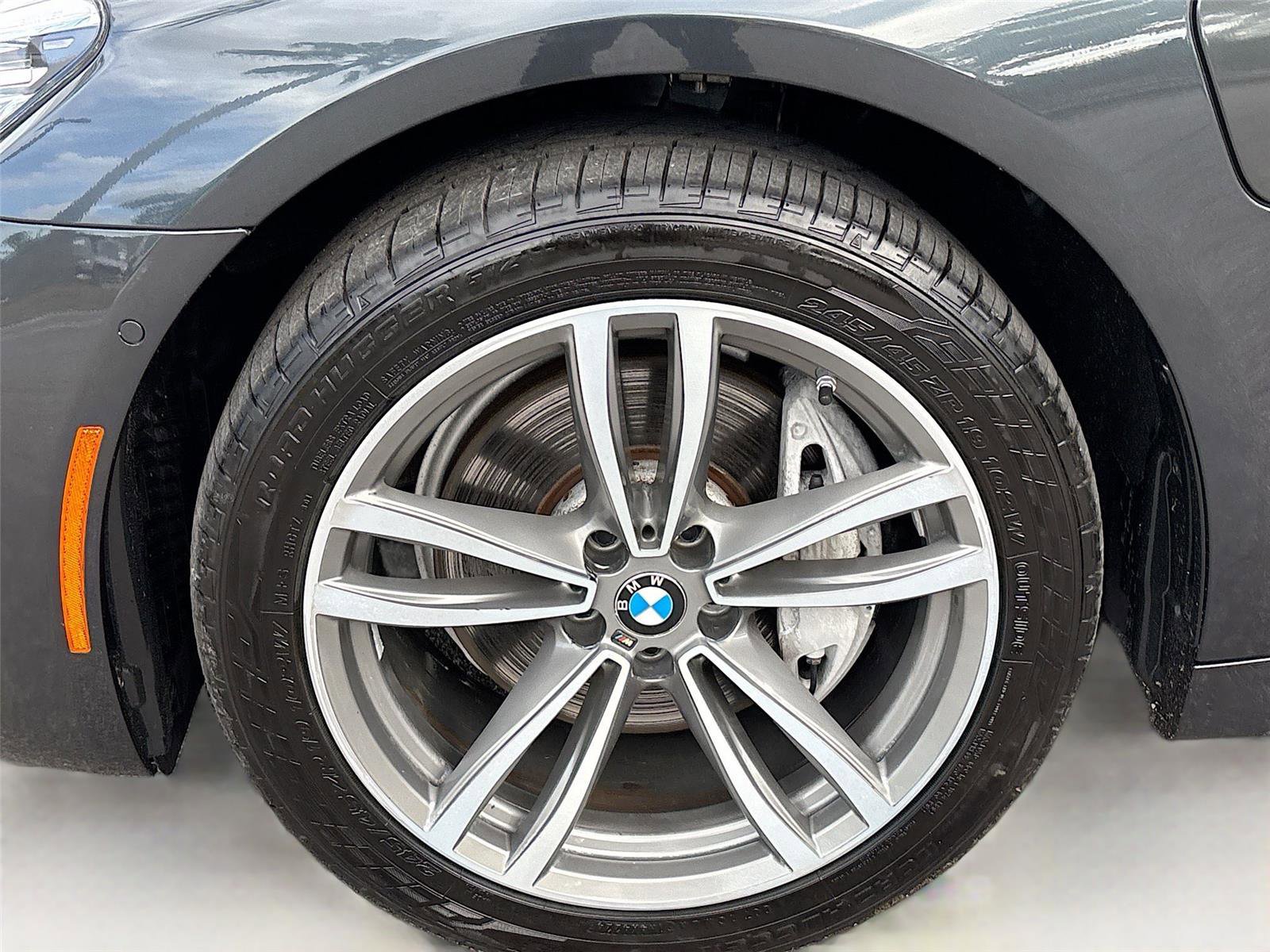 Used 2019 BMW 740e xDrive w/ M Sport Package image 38