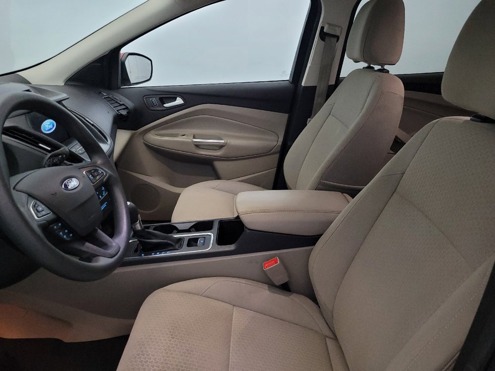 Used 2017 Ford Escape SE w/ Equipment Group 201A AWD/4WD image 17