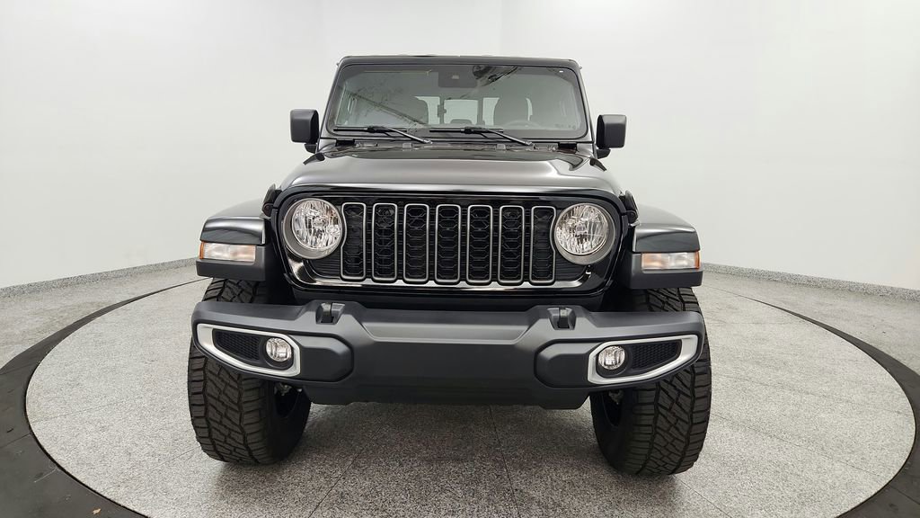 Used 2025 Jeep Gladiator Sport image 9