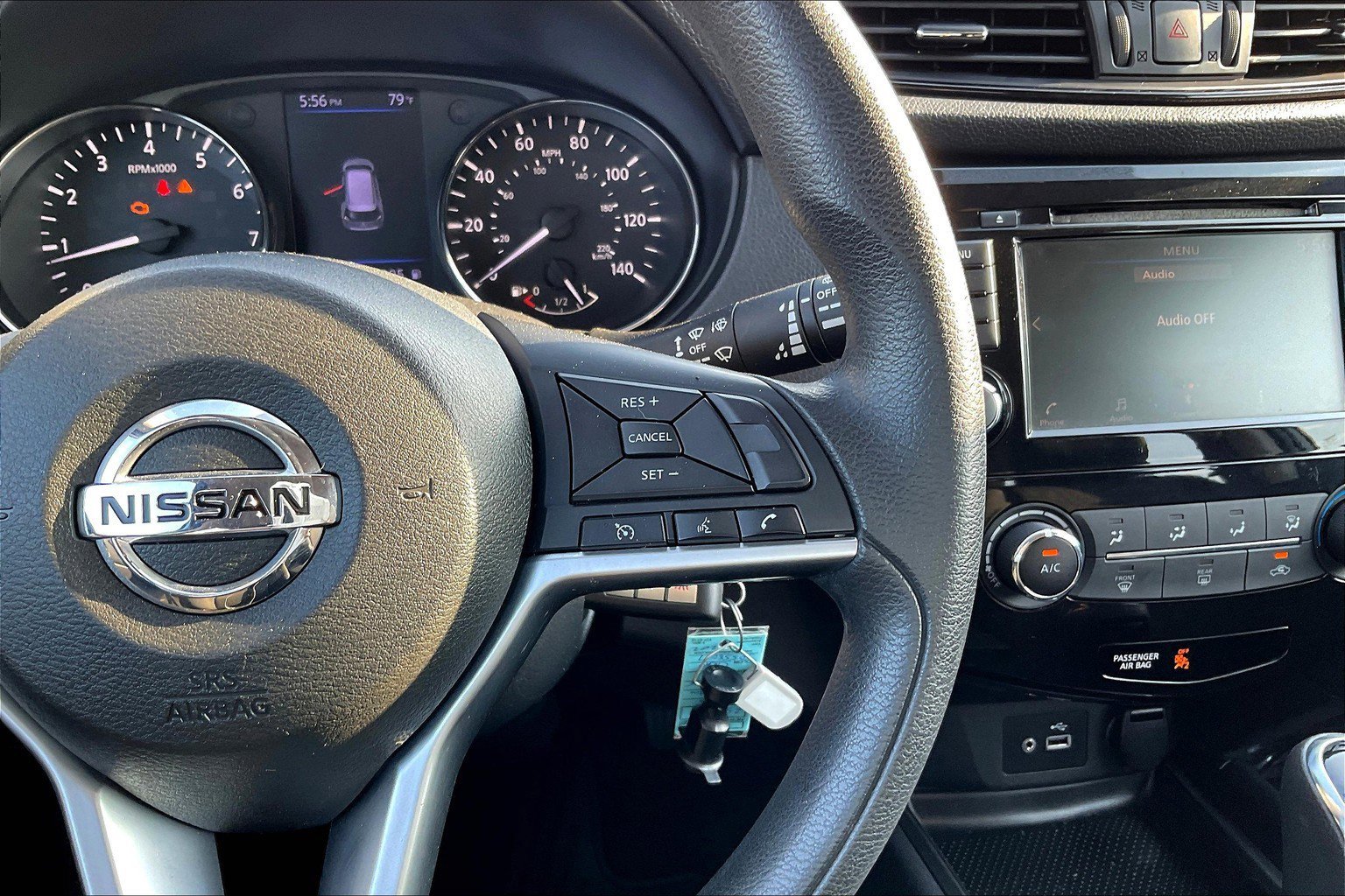 Used 2018 Nissan Rogue S image 23