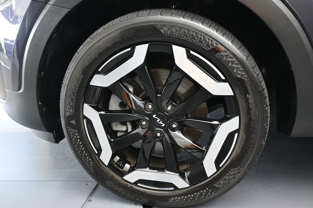 Used 2025 Kia Telluride S FWD image 36