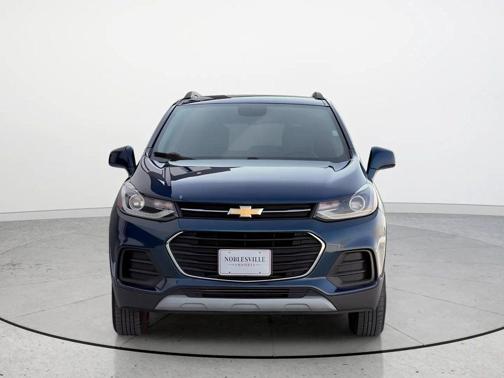 Used 2019 Chevrolet Trax LT w/ LT Convenience Package image 6